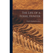 The Life of a Fossil Hunter